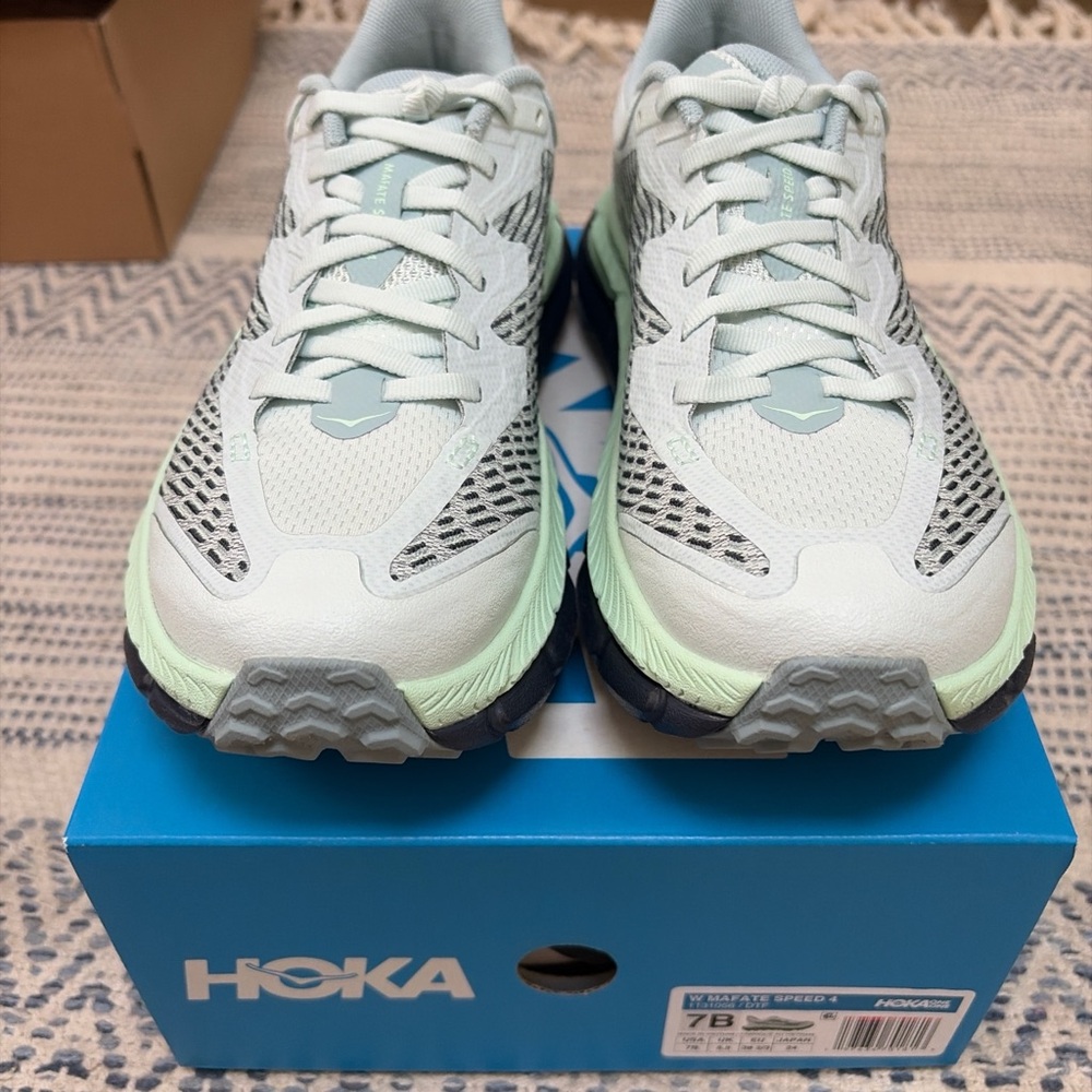 BNWT Hoka Mafate 7 - Picture 4 of 5